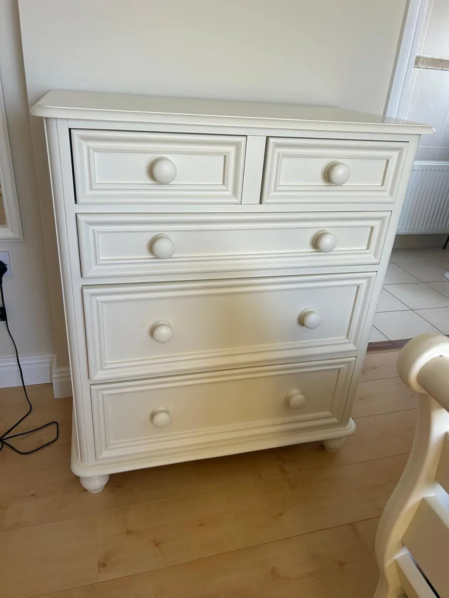Bedroom furniture - Image 3