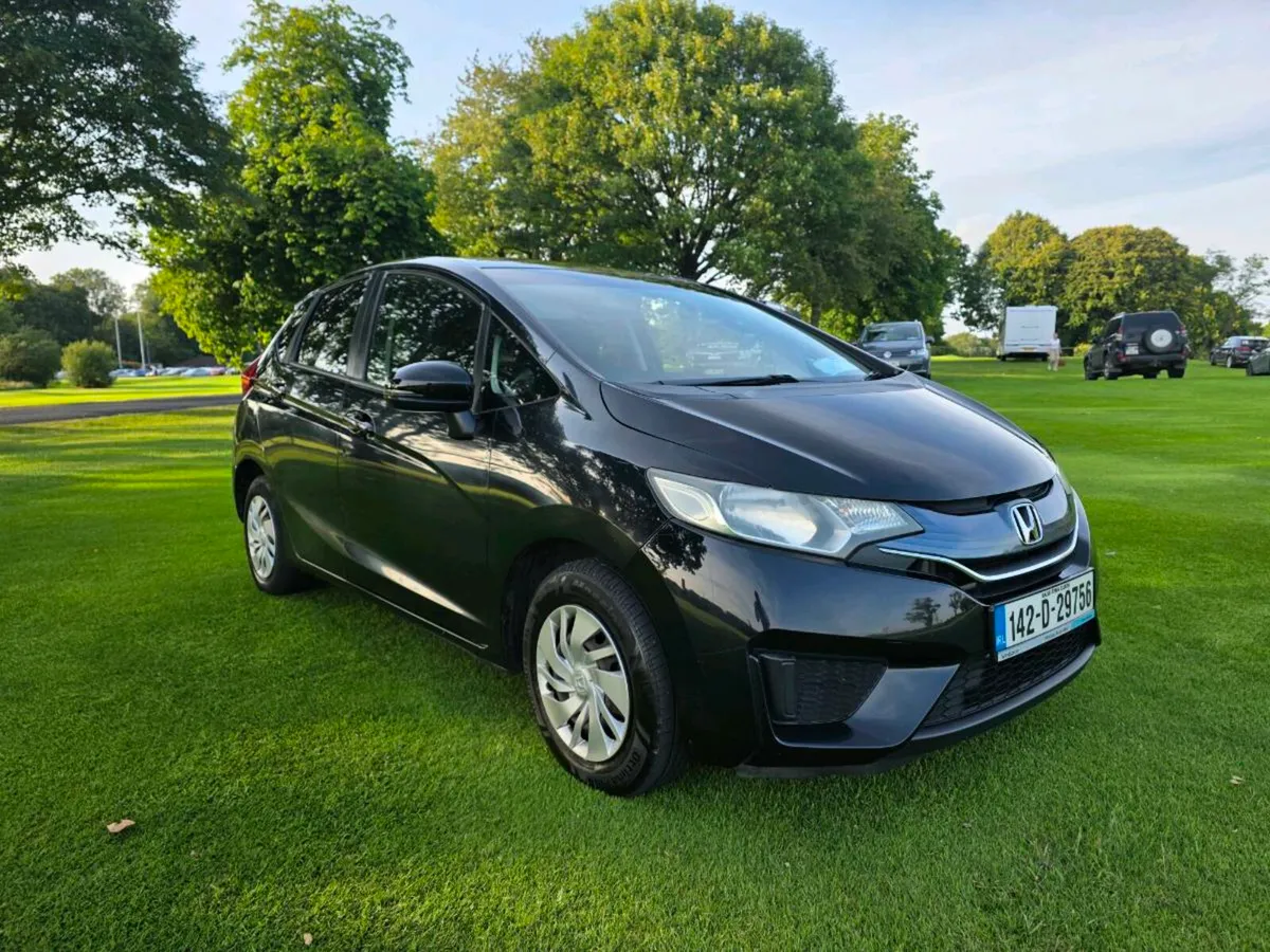 Honda Fit hybrid ( nct 03/26 ) 1 - Image 2