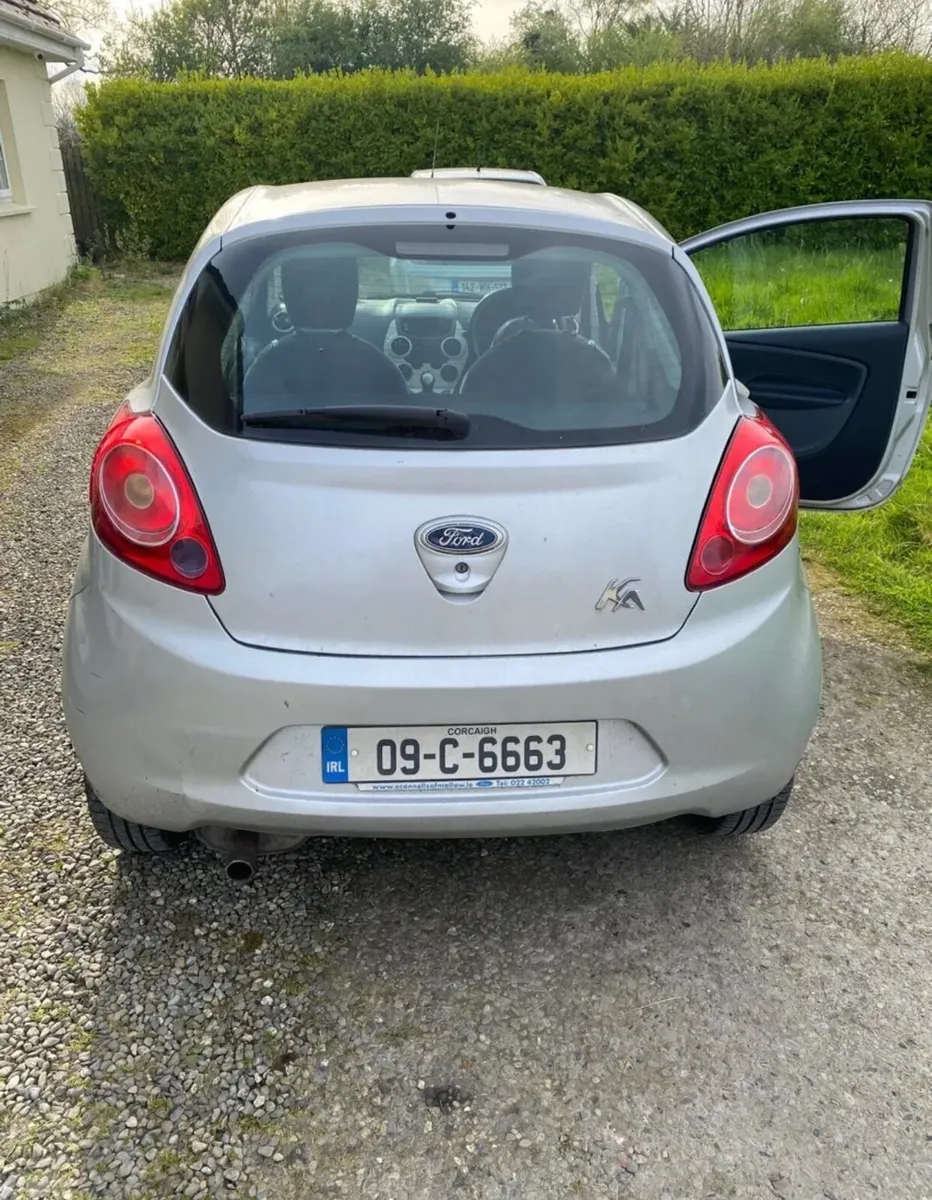 Ford KA 2009 - Image 1