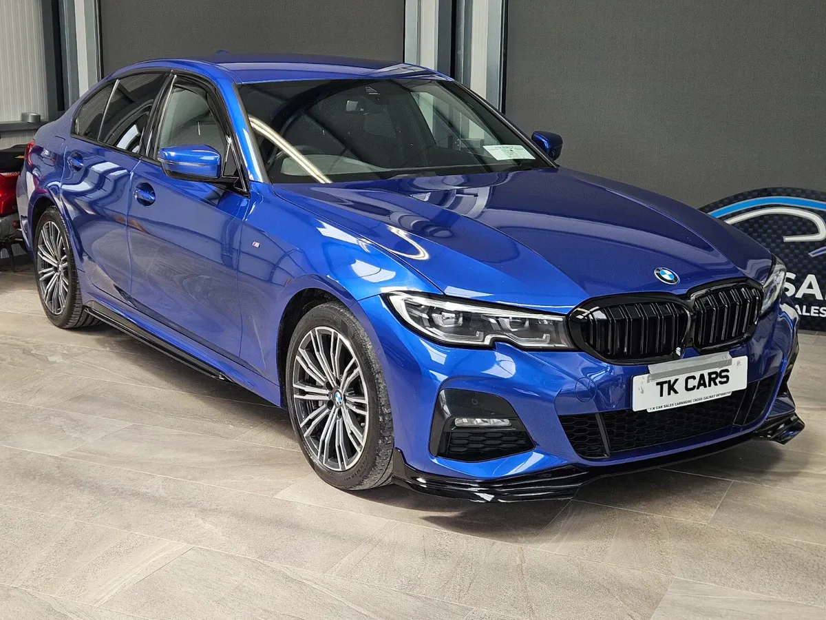 211 BMW 330 E SERIES HYBRID M-SPORT - Image 1