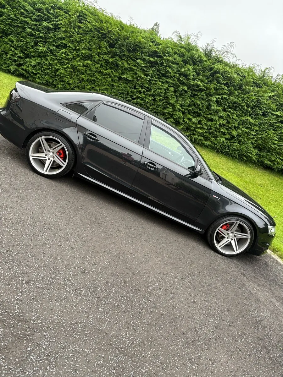 Audi A4 S-line Black Edition - Image 1