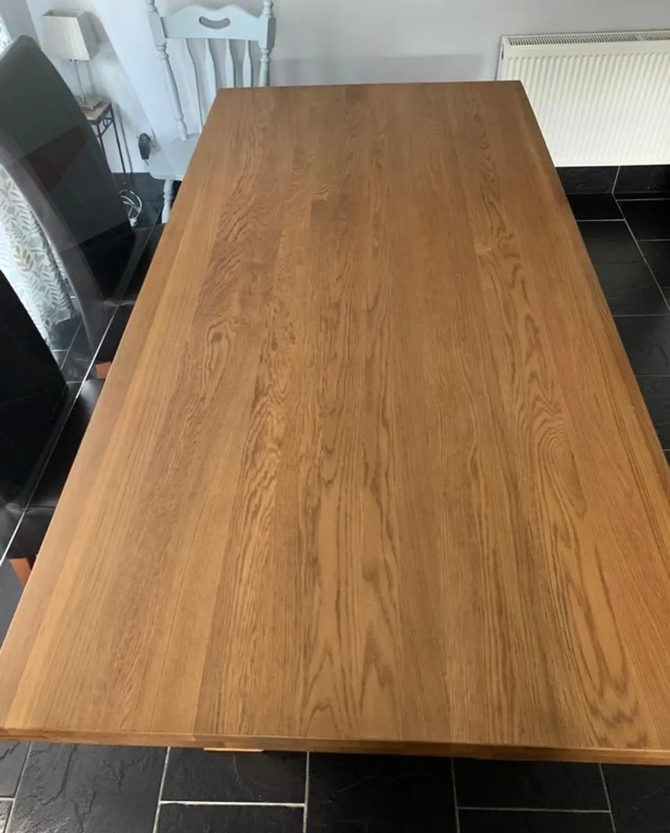 Solid Oak Dining Table LIKE NEW - Image 2