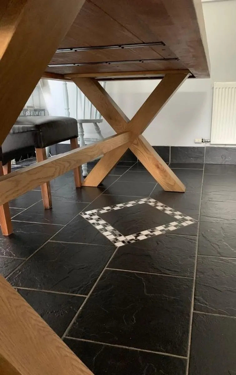 Solid Oak Dining Table LIKE NEW - Image 3