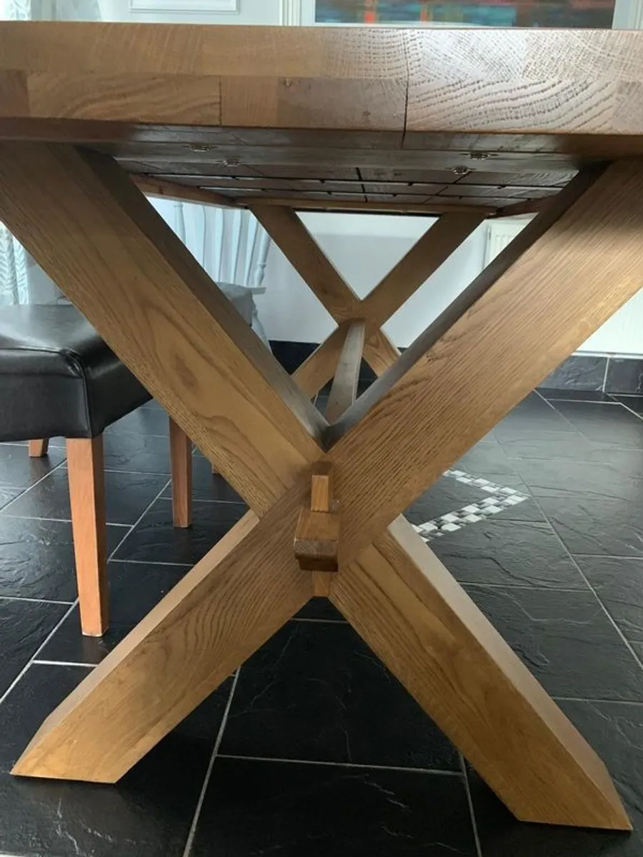 Solid Oak Dining Table LIKE NEW - Image 4