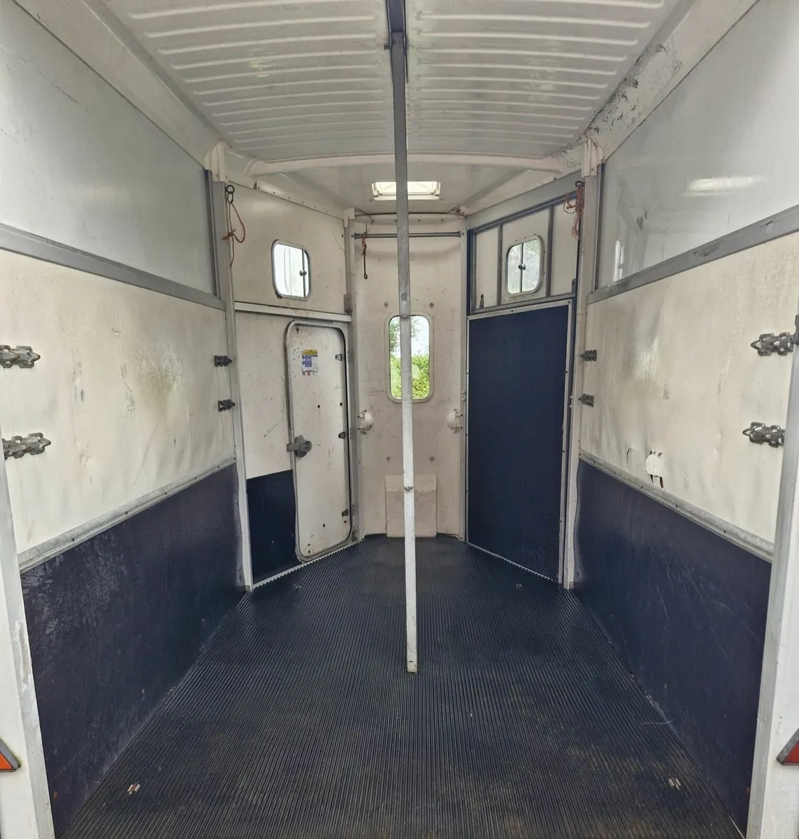 *** Ifor Williams 511 Horse Box Parts *** - Image 1