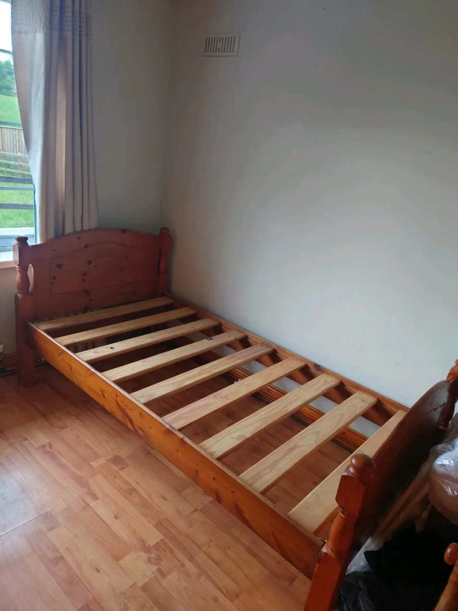 Single bed good condition - Image 1