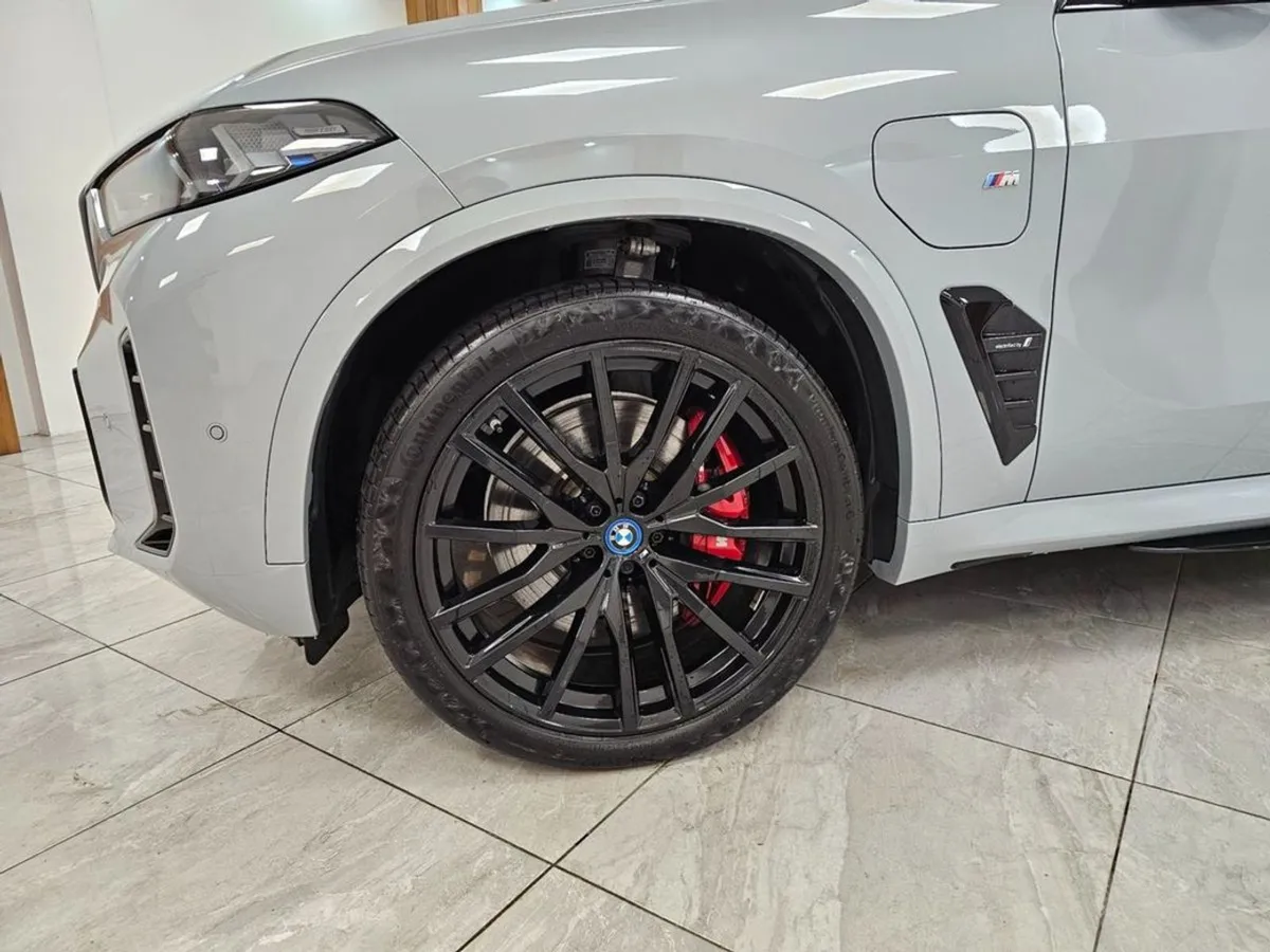 BMW X5 50 E // Signiture Car - Image 3