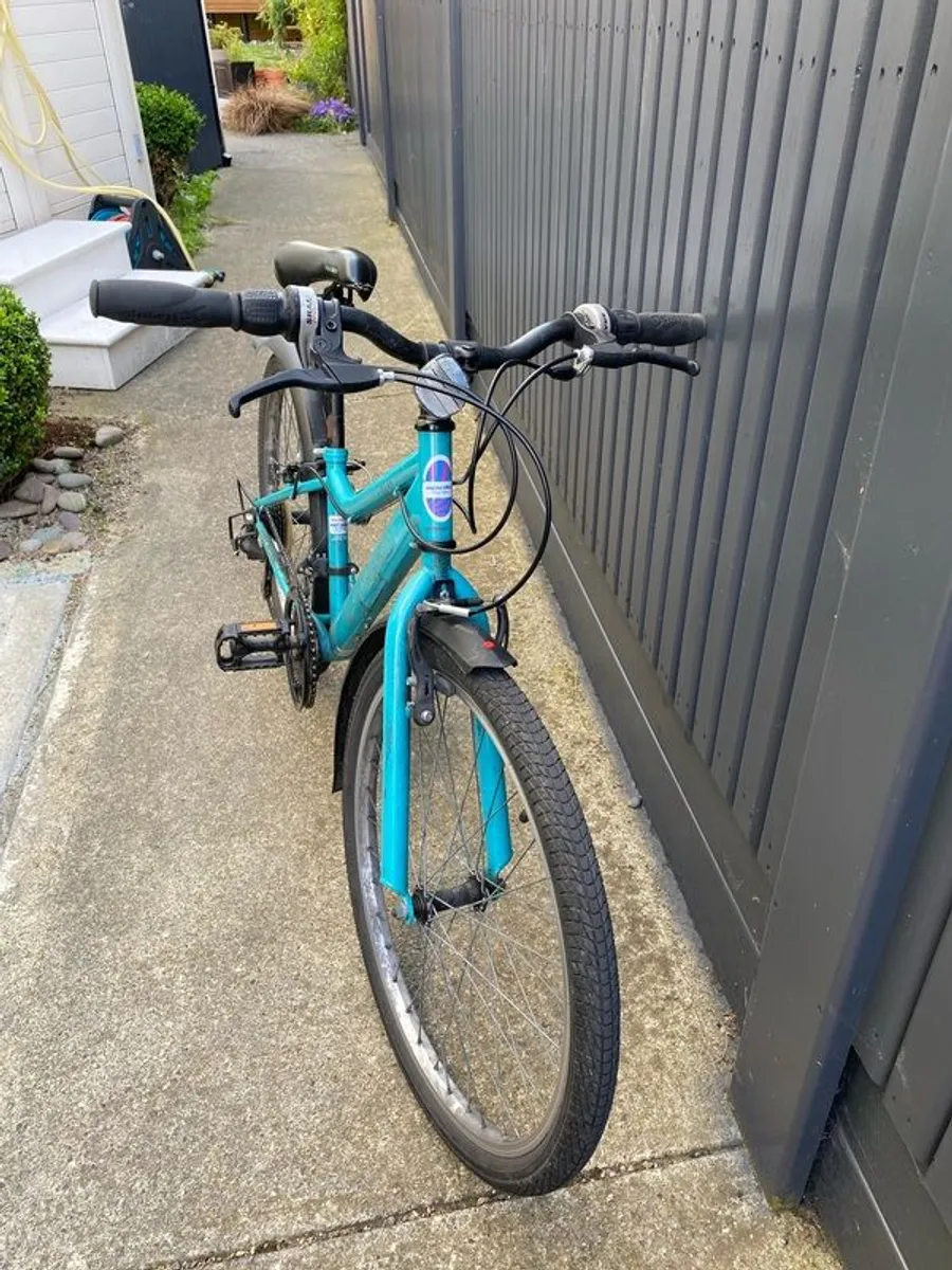 Bike - age 9 to 12 approx. - Image 3