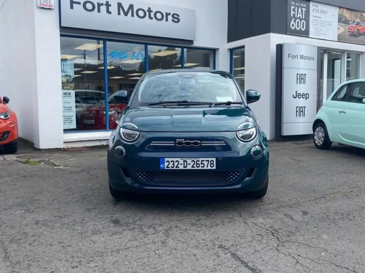 Fiat 500 Icon 42kwh EV Fully Electric - Image 2