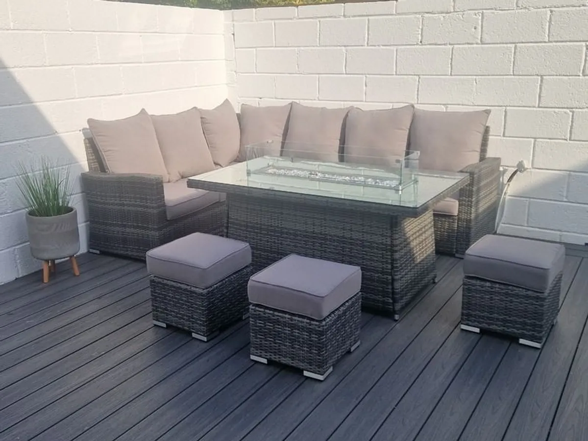 Garden Furniture - Image 1
