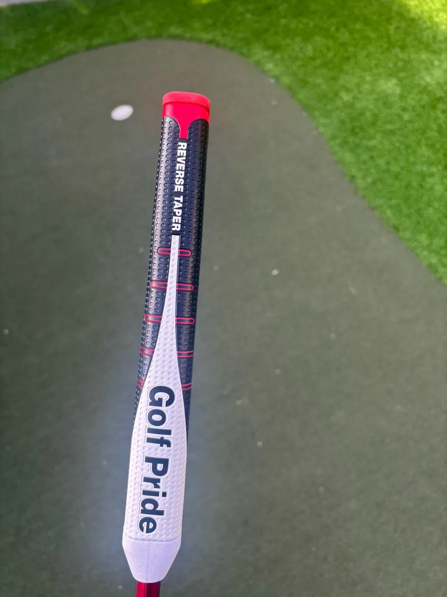 Odyssey Eleven S Tour Lined Putter 33” - Image 4