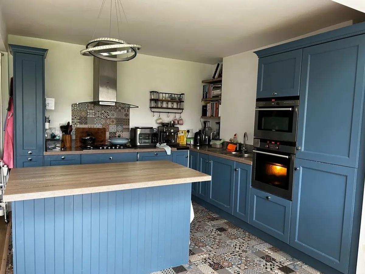 QK Living Timber Kitchen - Image 2