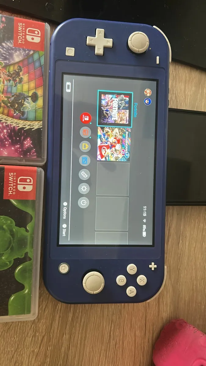 Ds - Image 1