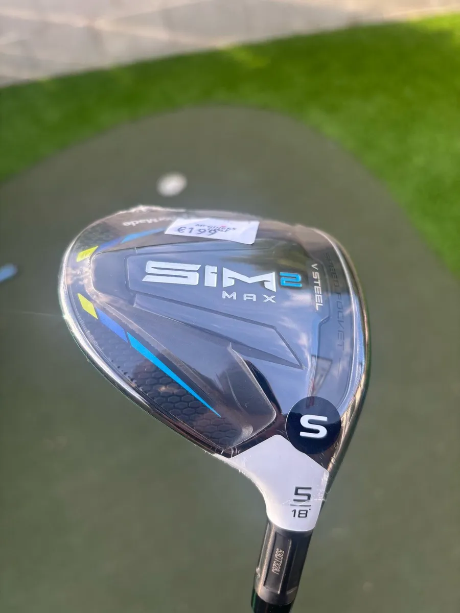 BRAND NEW TAYLOR MADE SIM 2 MAX 5 WOOD - Image 1