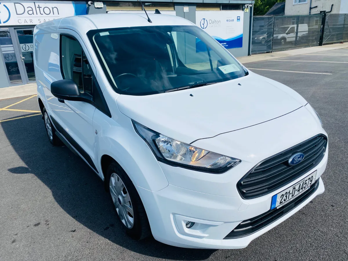 FORD TRANSIT CONNECT TREND SWB 2023 (231) - Image 3