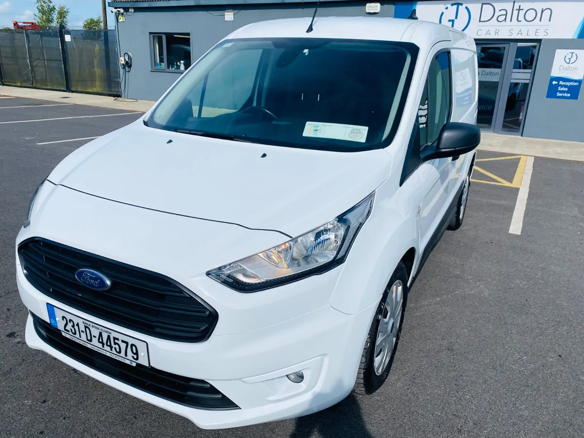 FORD TRANSIT CONNECT TREND SWB 2023 (231) - Image 1