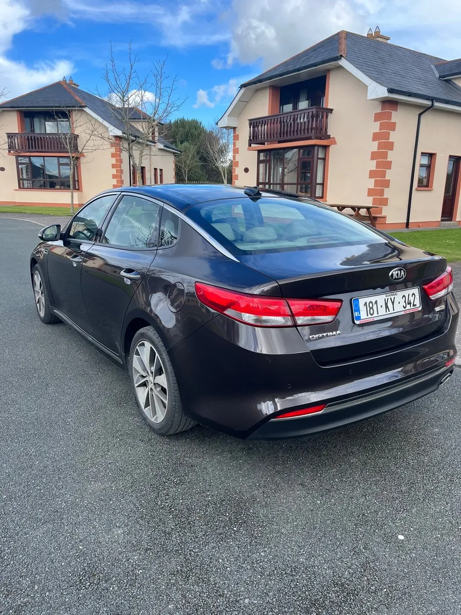 Kia Optima - Image 2