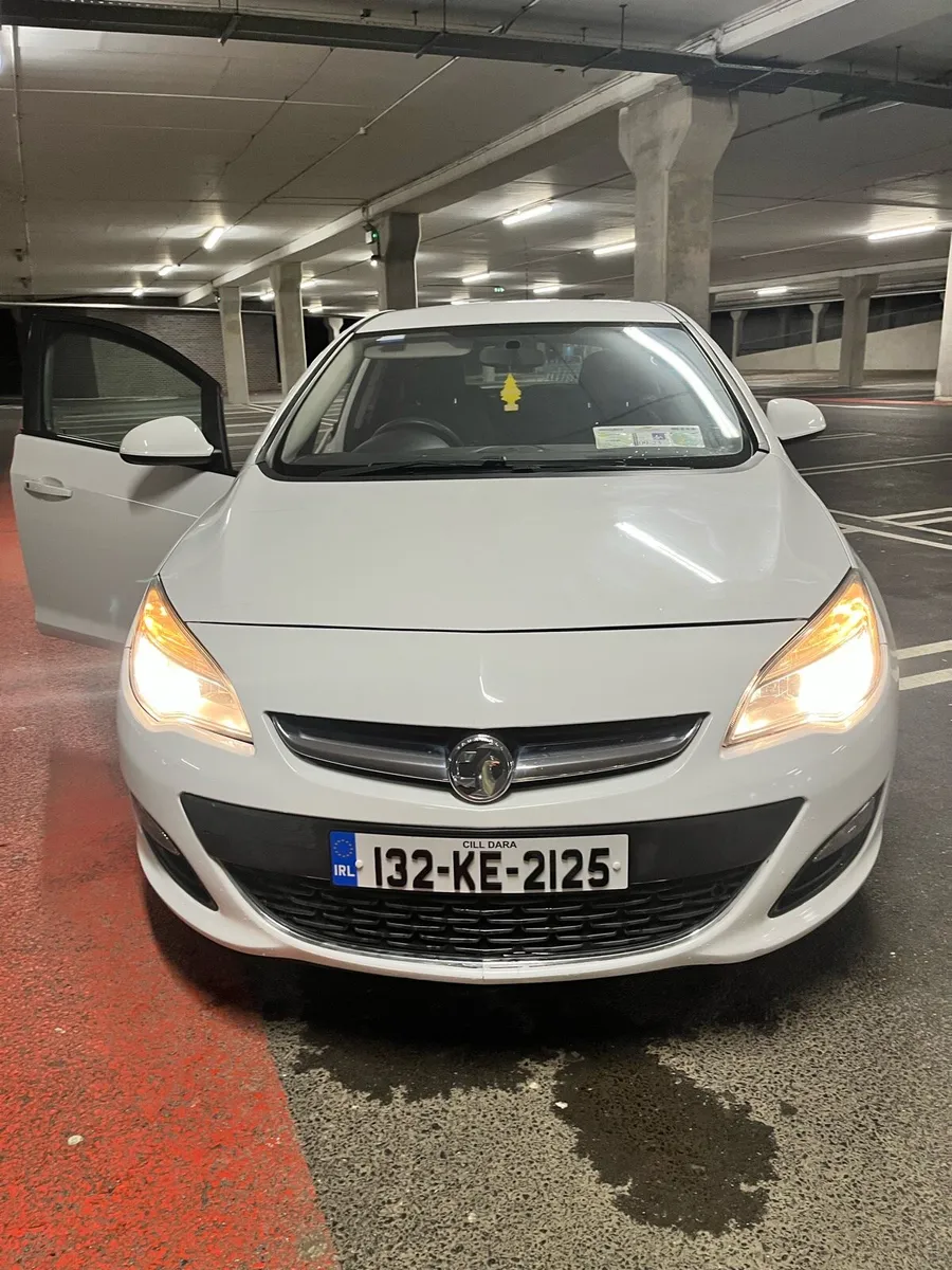 Vauxhall Opel Astra 1.3 cdti 2013 - Image 4