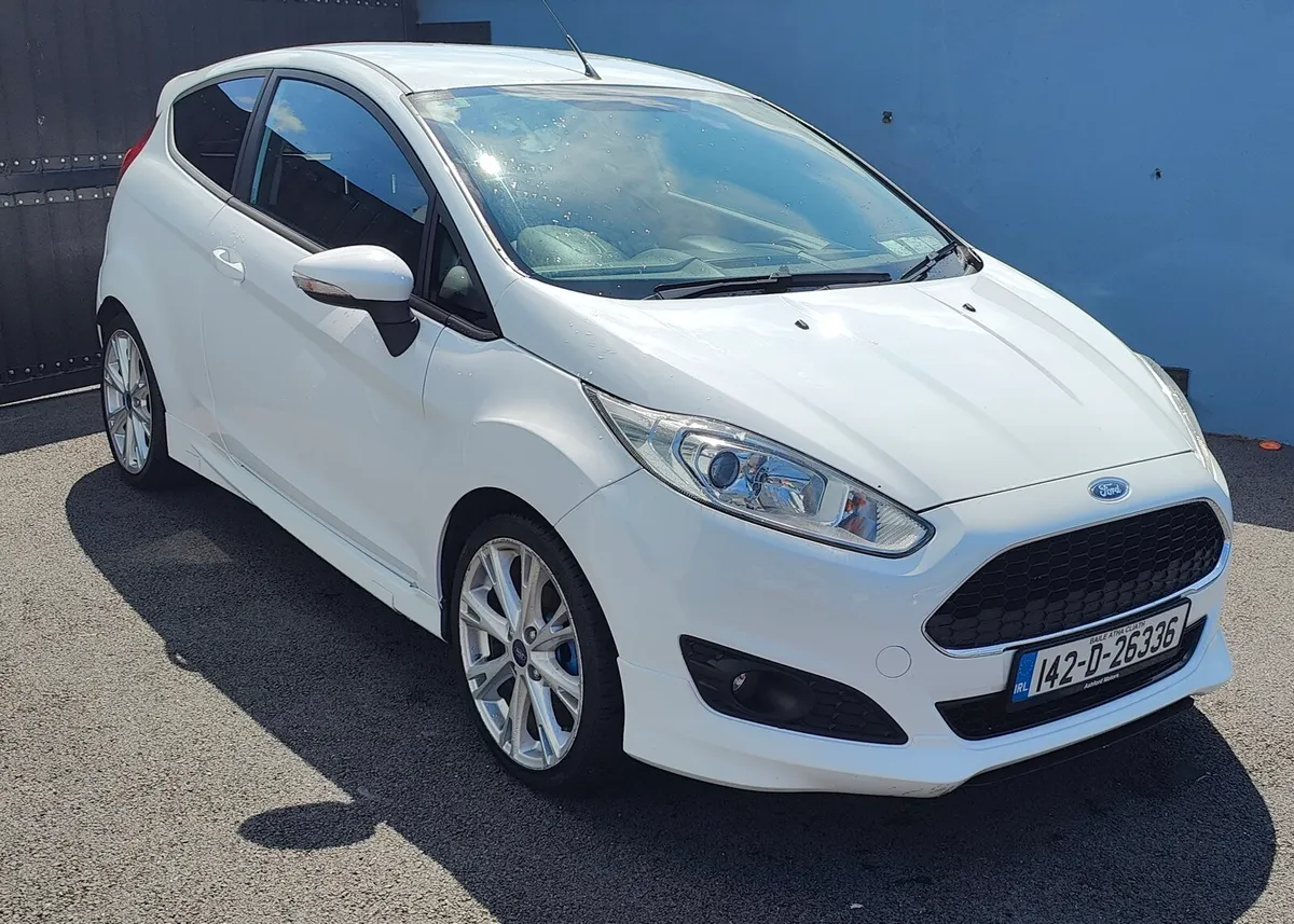 Ford Fiesta Zetec S - 1.0l petrol Low Mileage - Image 1