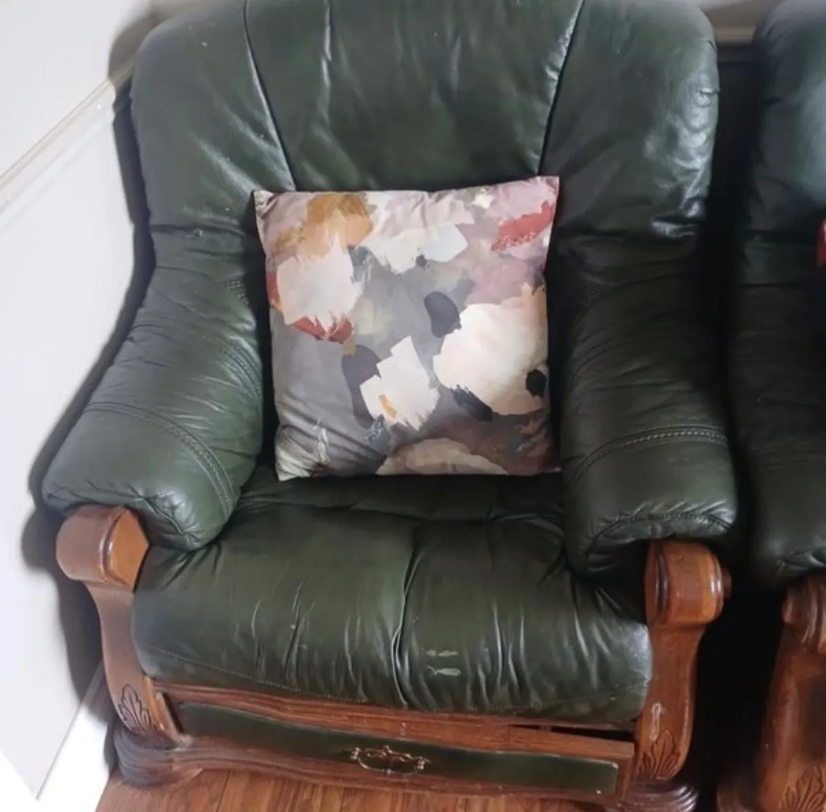 Couch - Image 3
