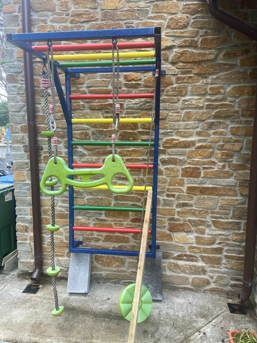 Gymnastics kids wall ladder - Image 1