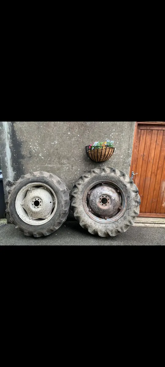 Two wheel rims 11x28, suit Massey Ferguson 135 or