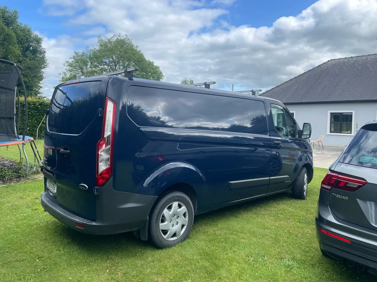 Transit custom - Image 1