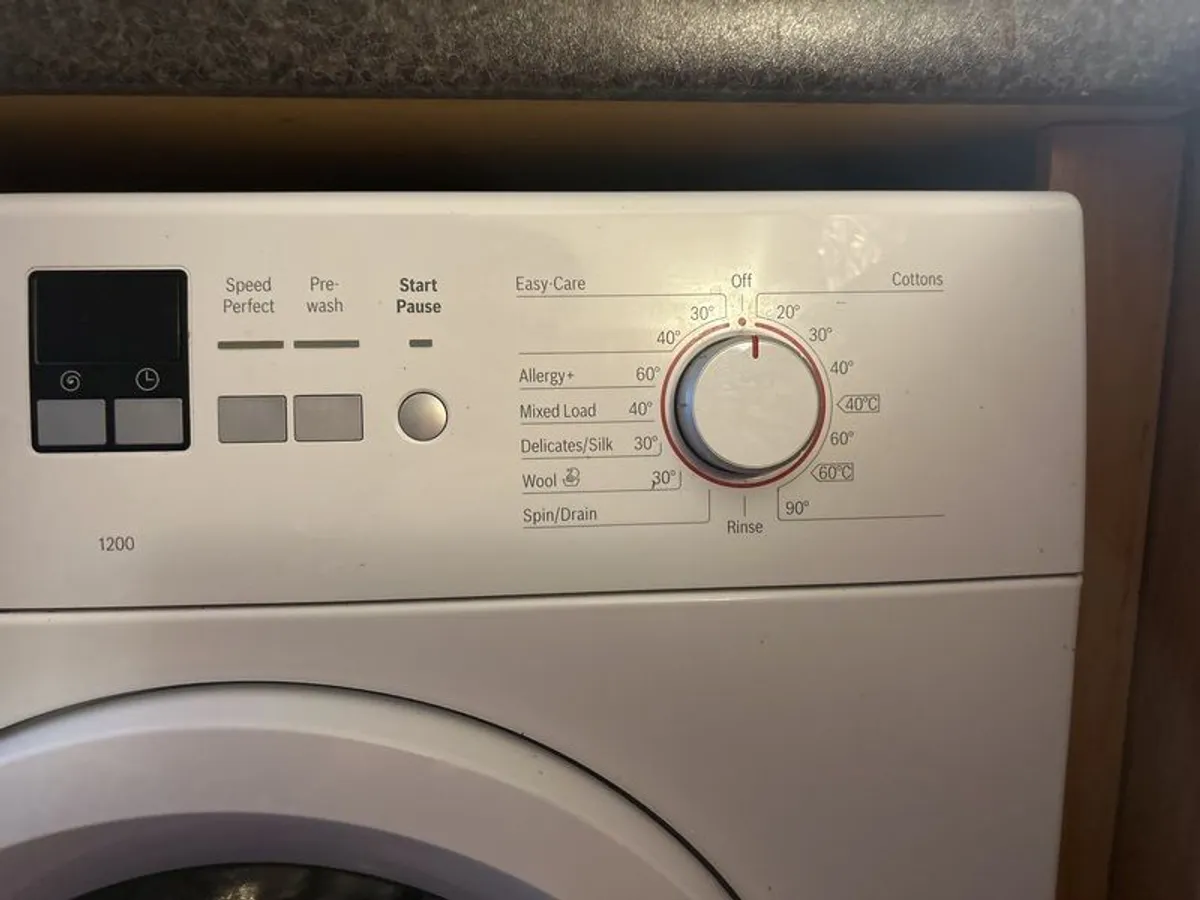 Bosch Maxx 6 Washing Machine - Image 3