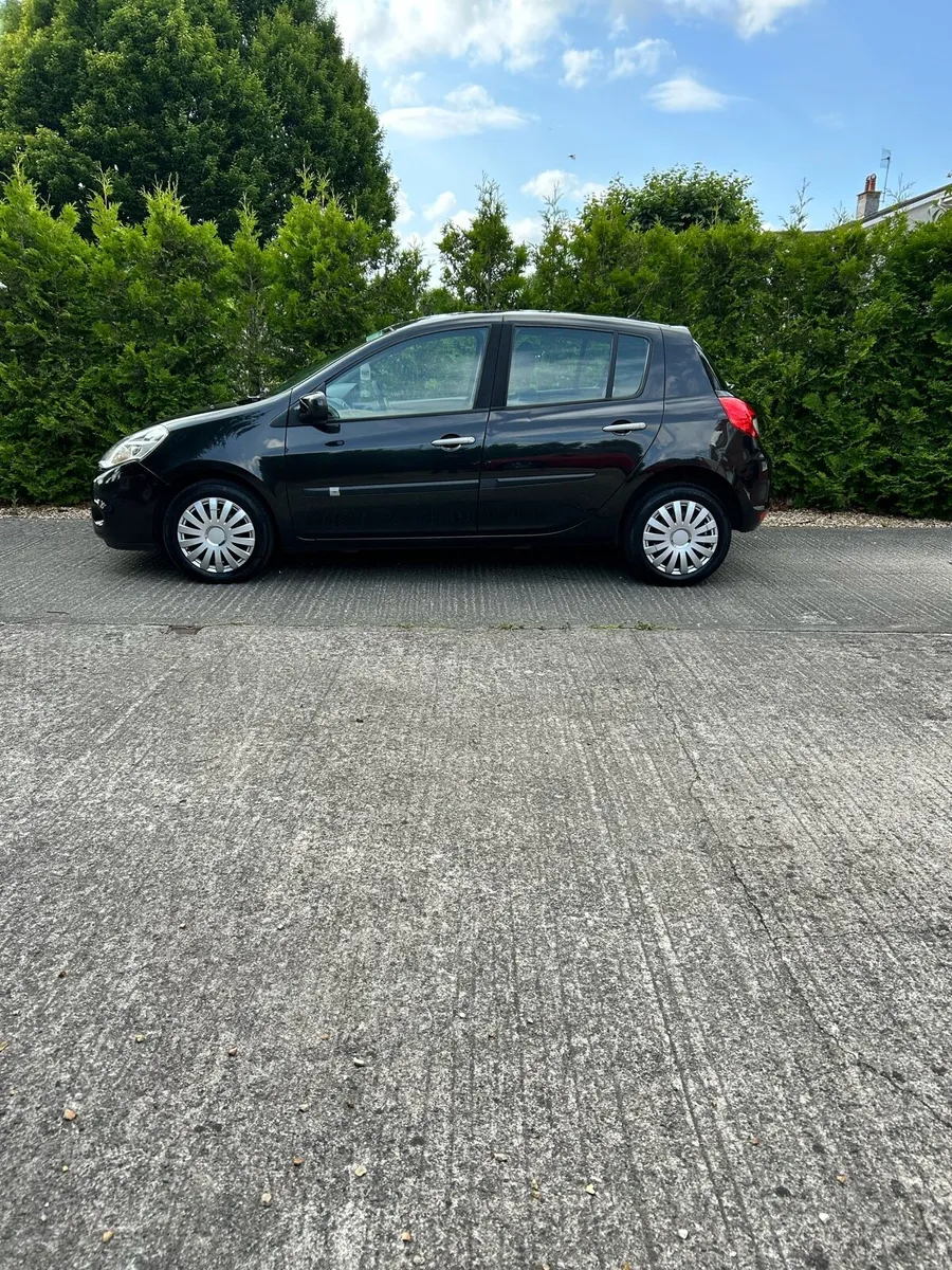 Renault clio Nct/taxed low milage mint condition - Image 4