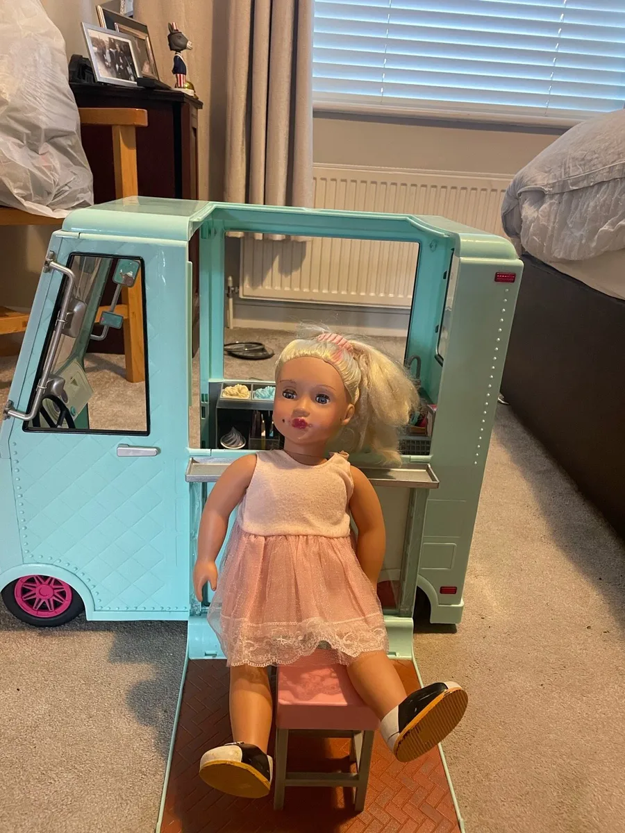 Our generation doll with ice cream van - Image 4
