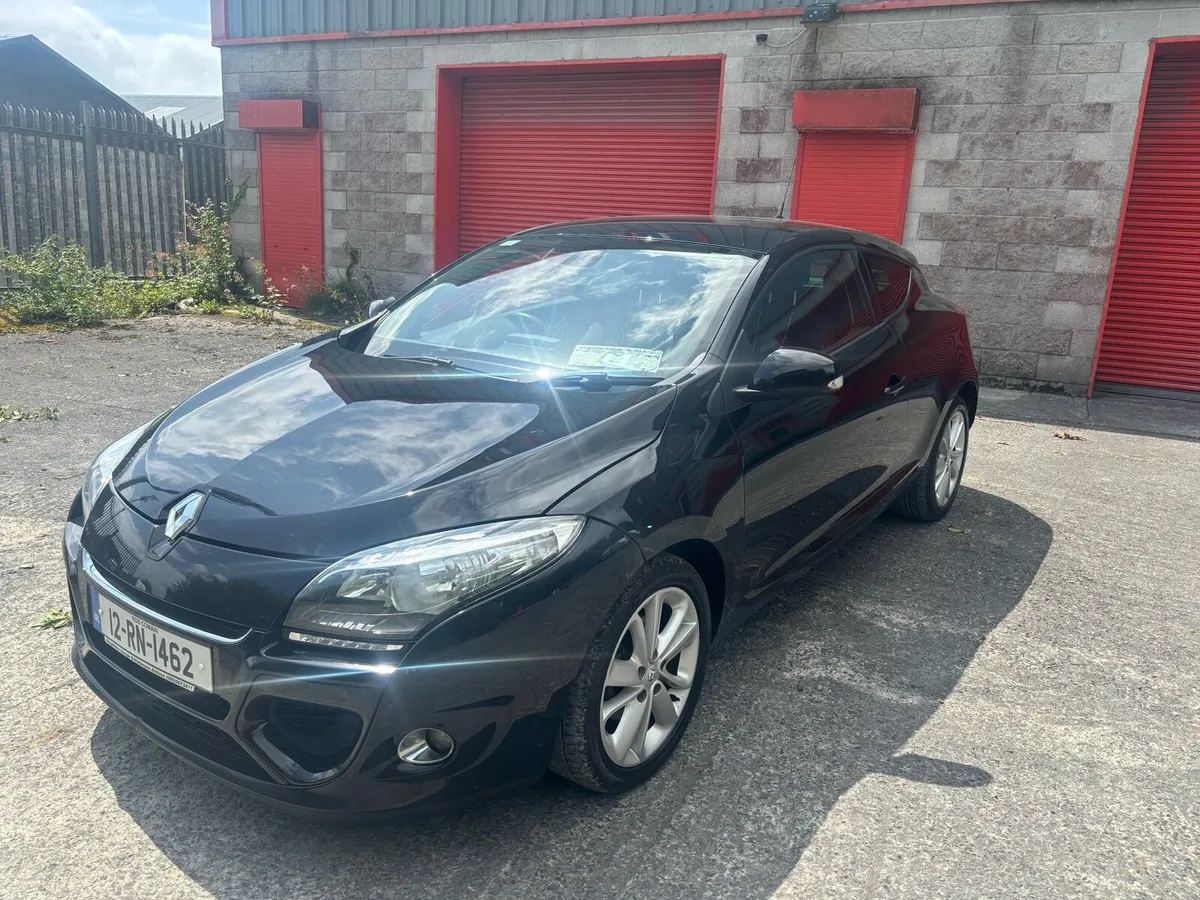 12 Renault Megane - Image 2