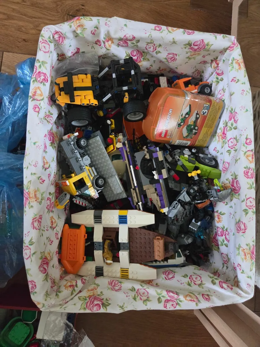 Mixed Lego - Image 3
