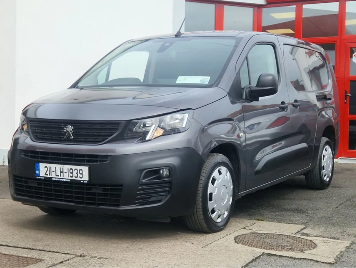 Peugeot Partner PRO Plus 1.5 HDI - Image 1