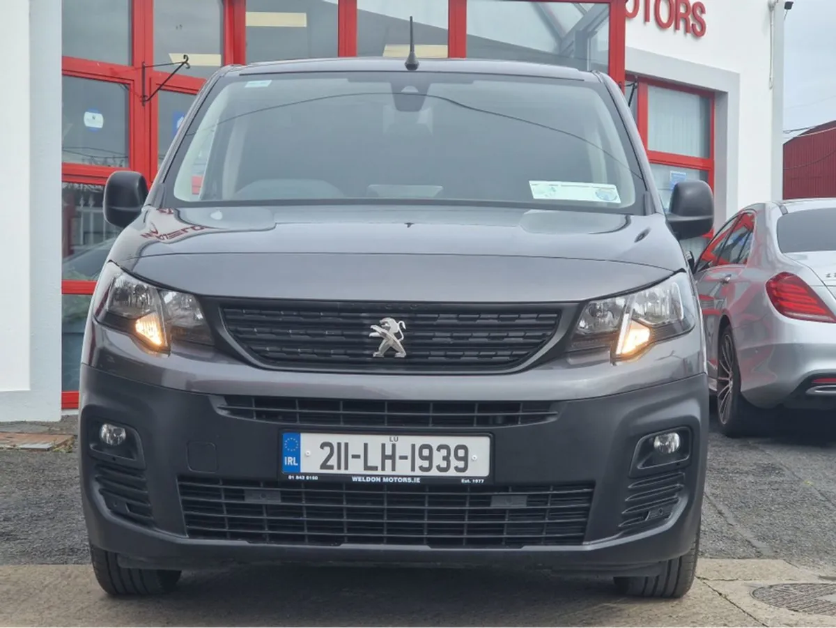 Peugeot Partner PRO Plus 1.5 HDI - Image 2