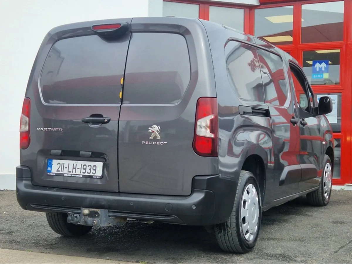 Peugeot Partner PRO Plus 1.5 HDI - Image 3