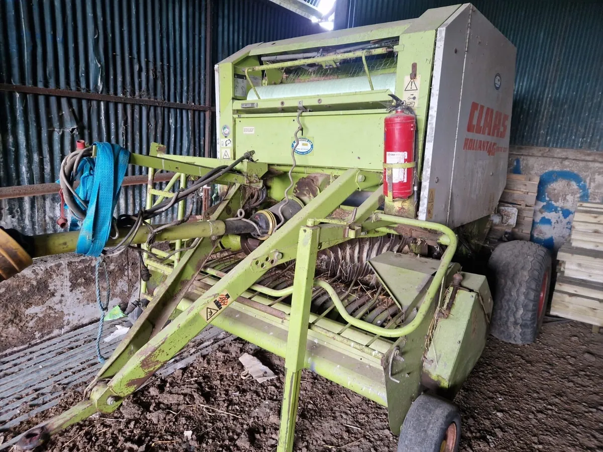 Class Rolant 46 baler - Image 1