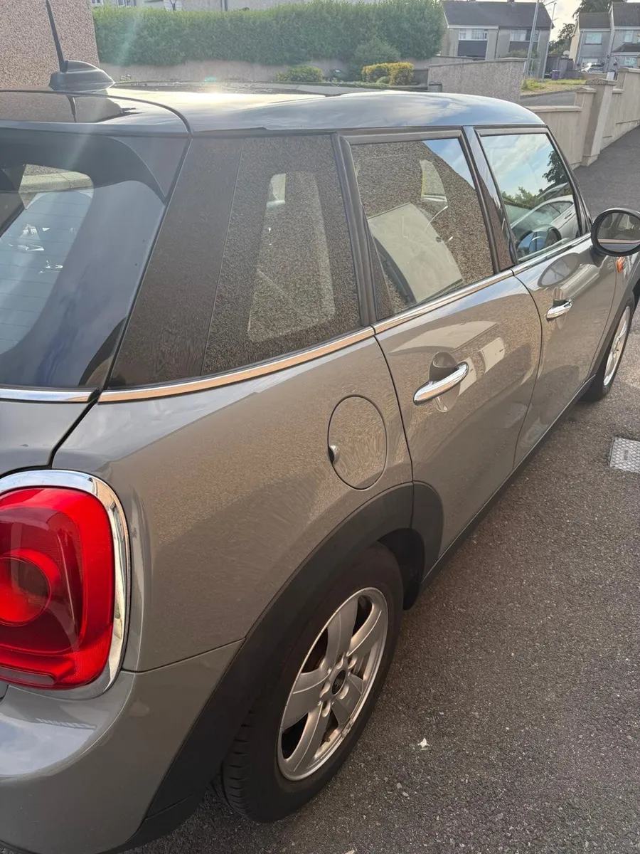 Mini Cooper 2016 - Image 3