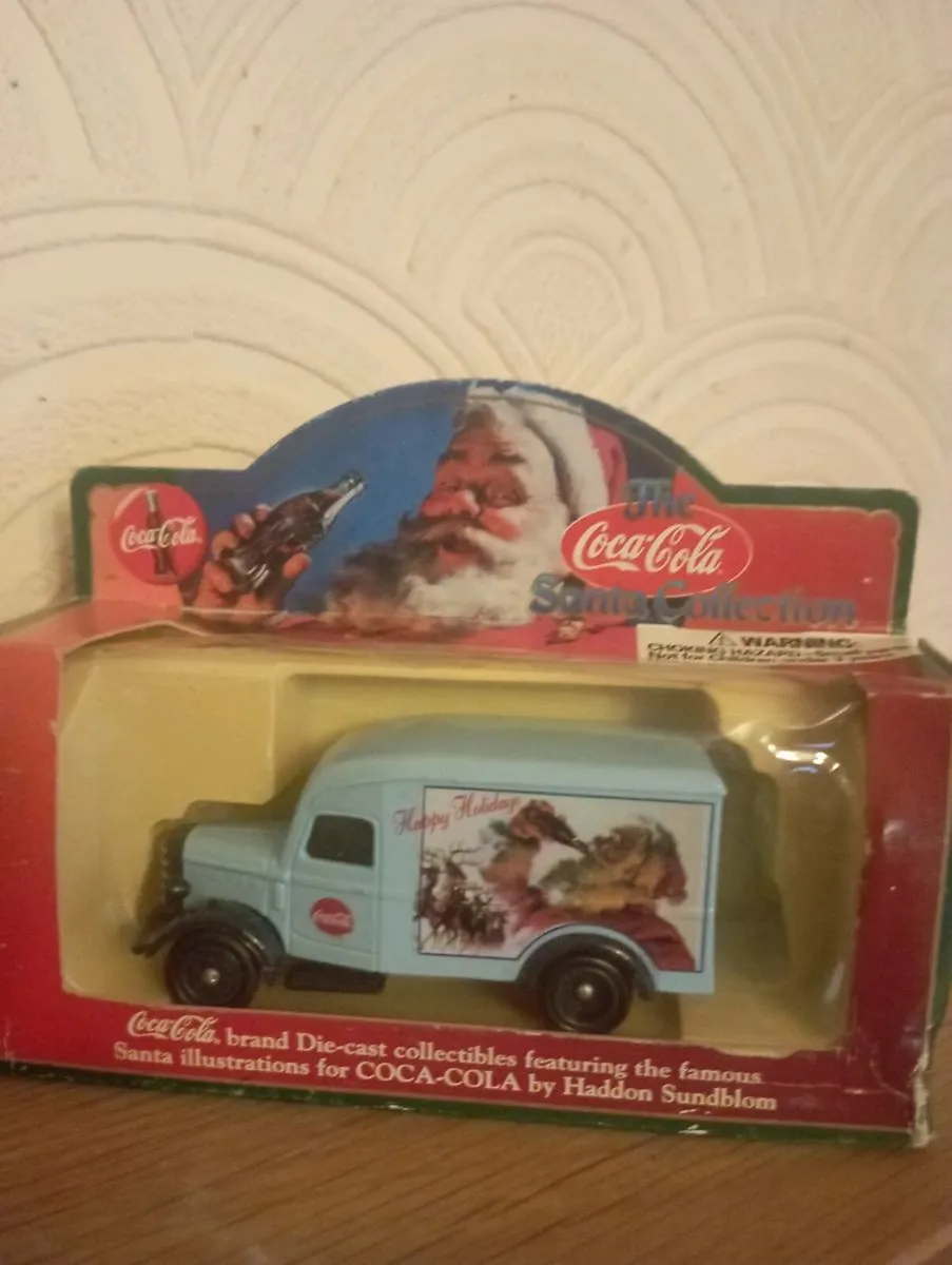 SANTA  CRIMSMANS DIE- CAST COCA COLA  MODLES - Image 4