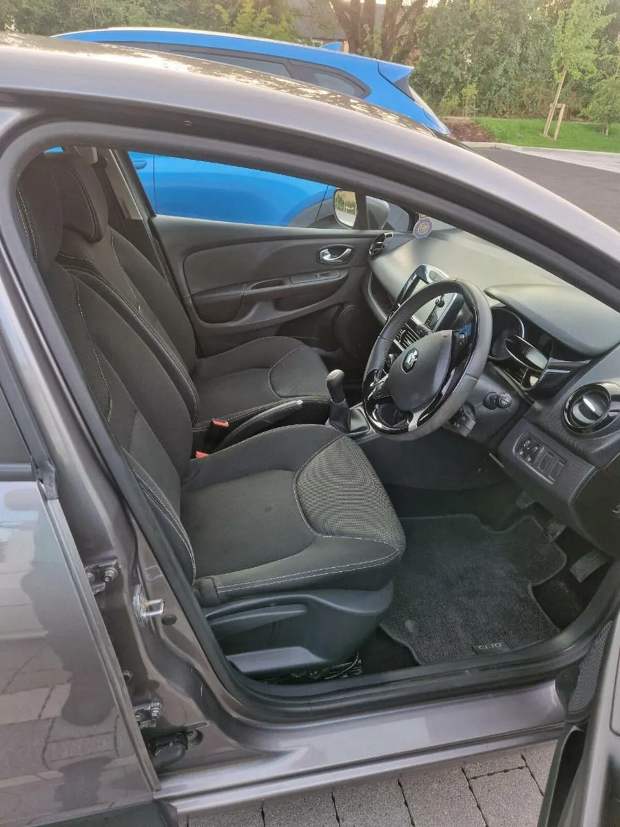 Renault clio dynamique - Image 4