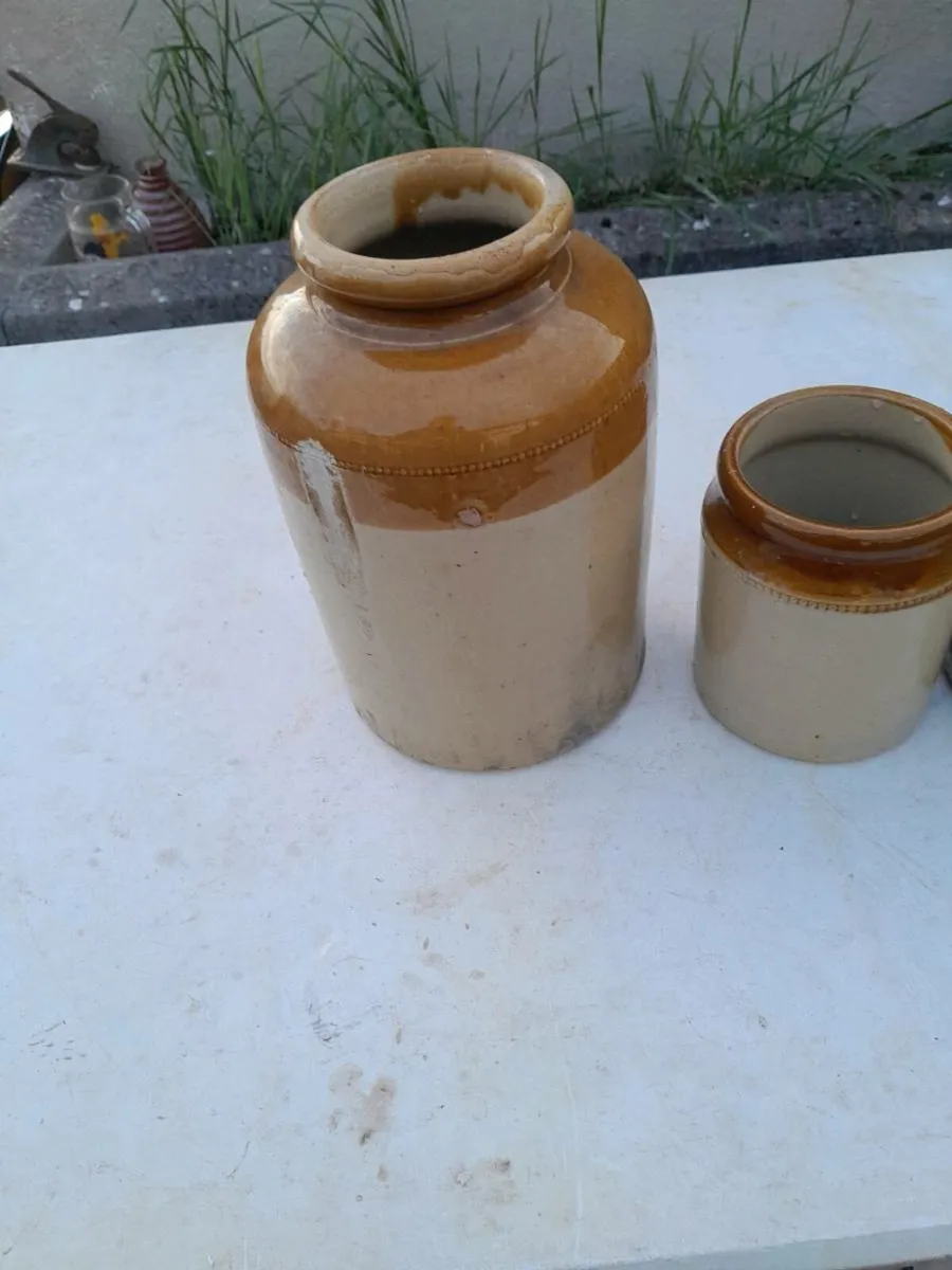 3 storage jars - Image 1