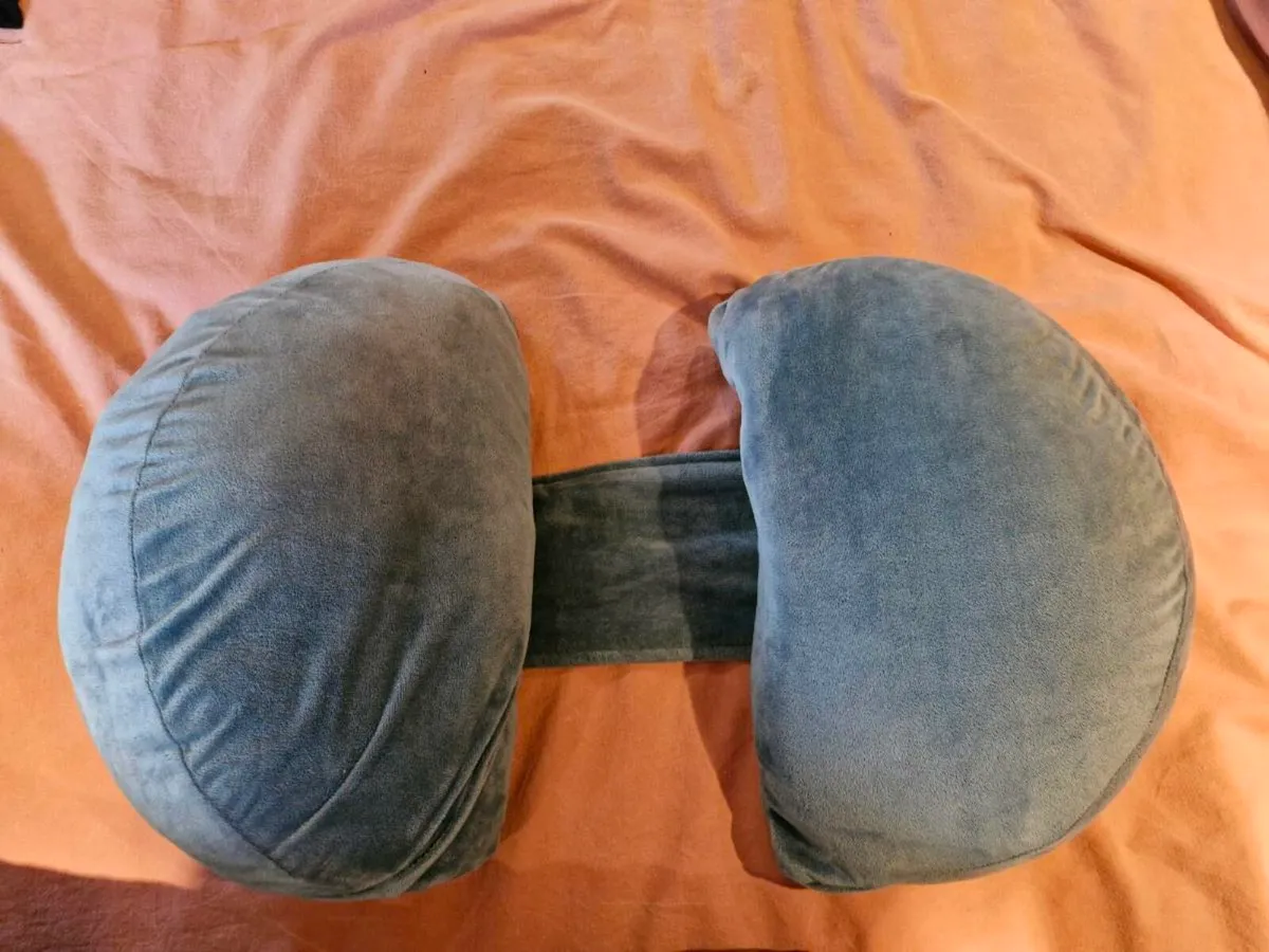 Pregnancy Pillow - Image 2