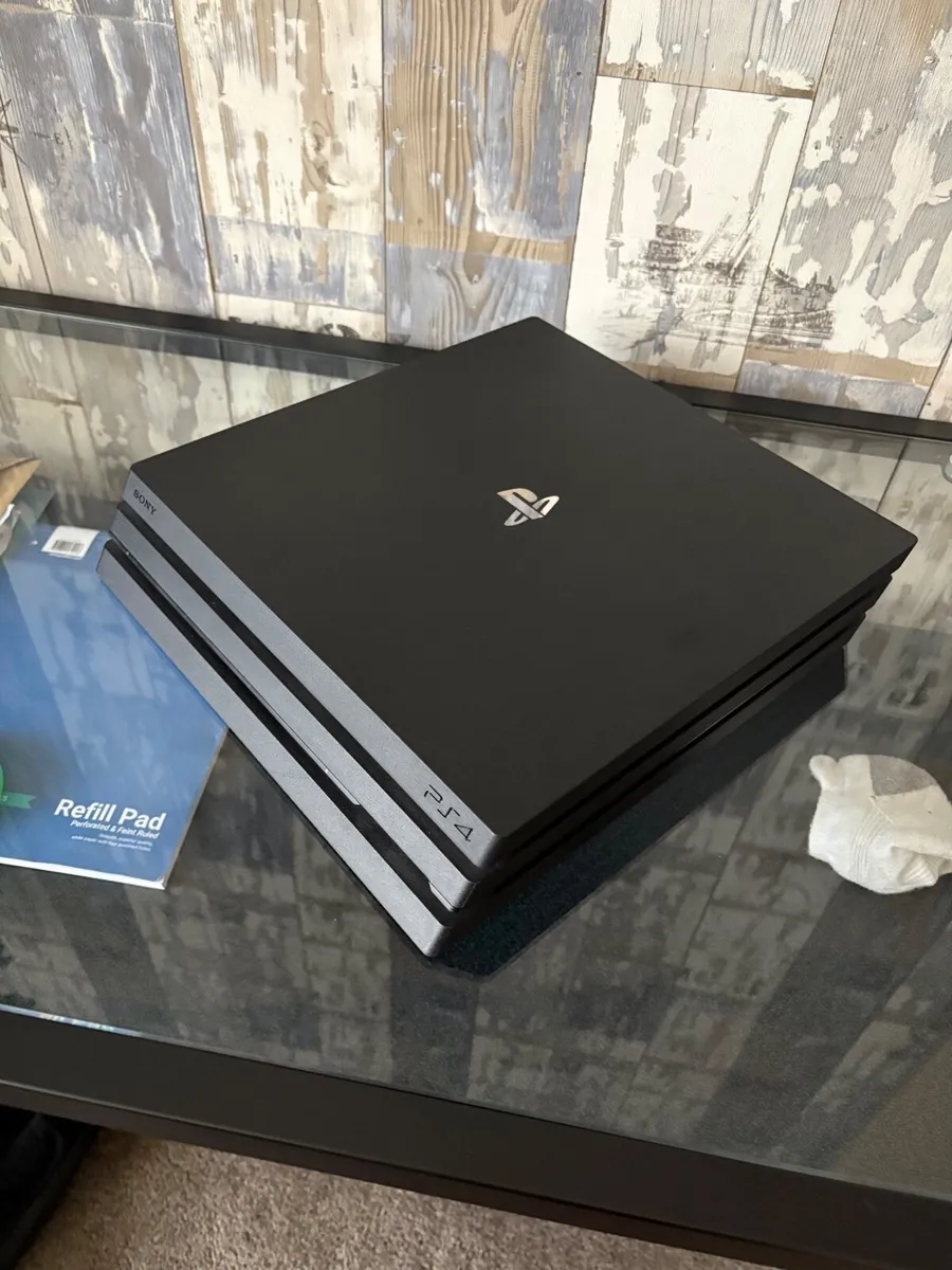 PS4 PRO with Wheel - Image 1