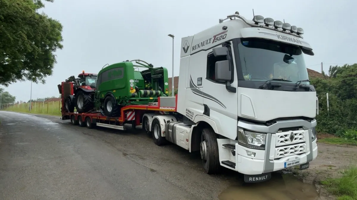 Low Loader Haulage - Image 2