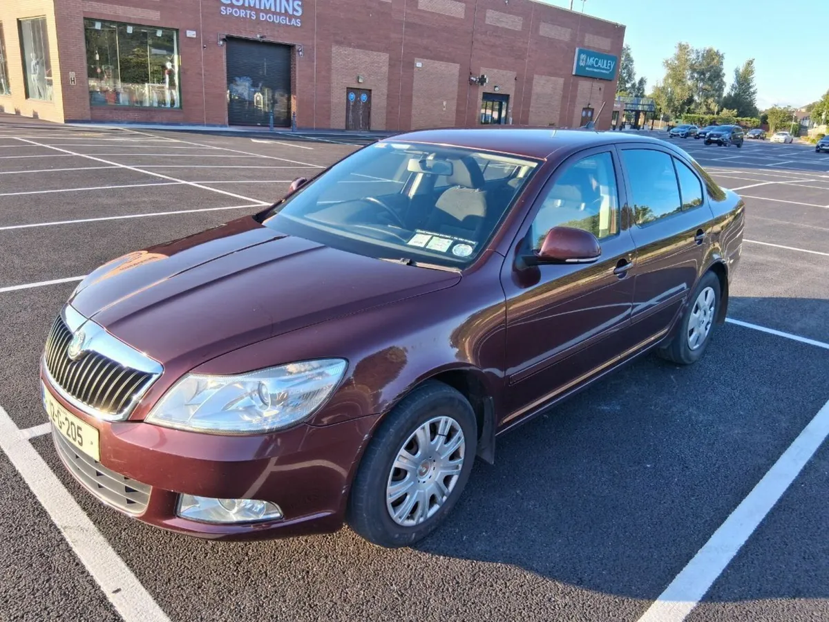 Skoda Octavia 2012 Diesel 1.6 - Image 3
