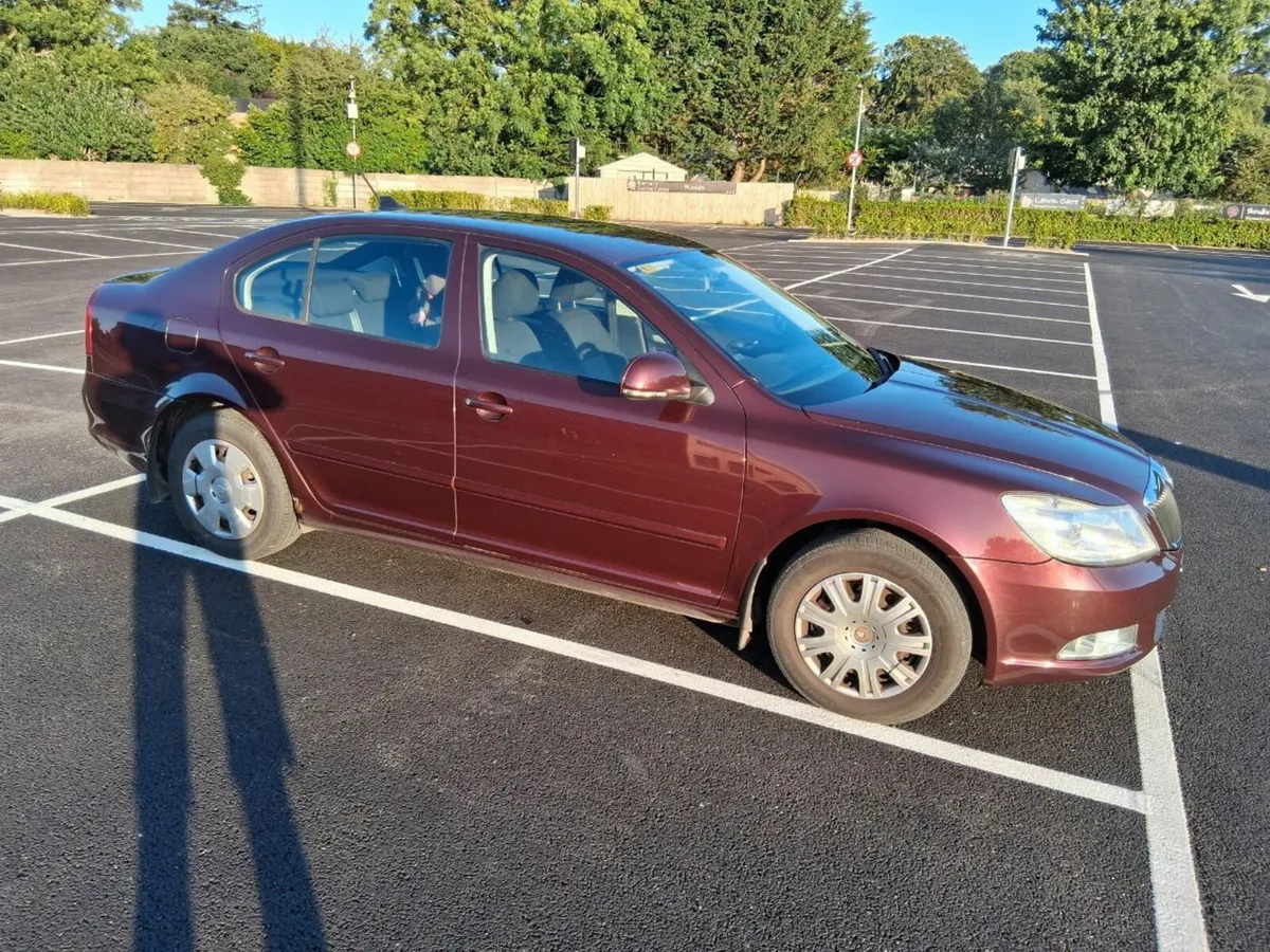 Skoda Octavia 2012 Diesel 1.6 - Image 4