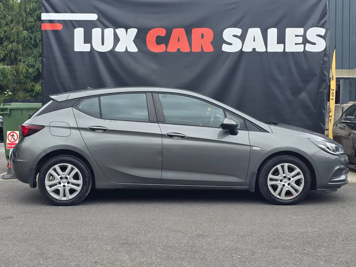 2017 Opel Astra 1.6 DCTI SC // NCT TILL 01/27 - Image 2