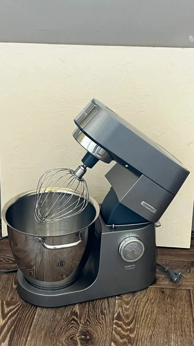 Kenwood Chef XL Titanium - Image 1