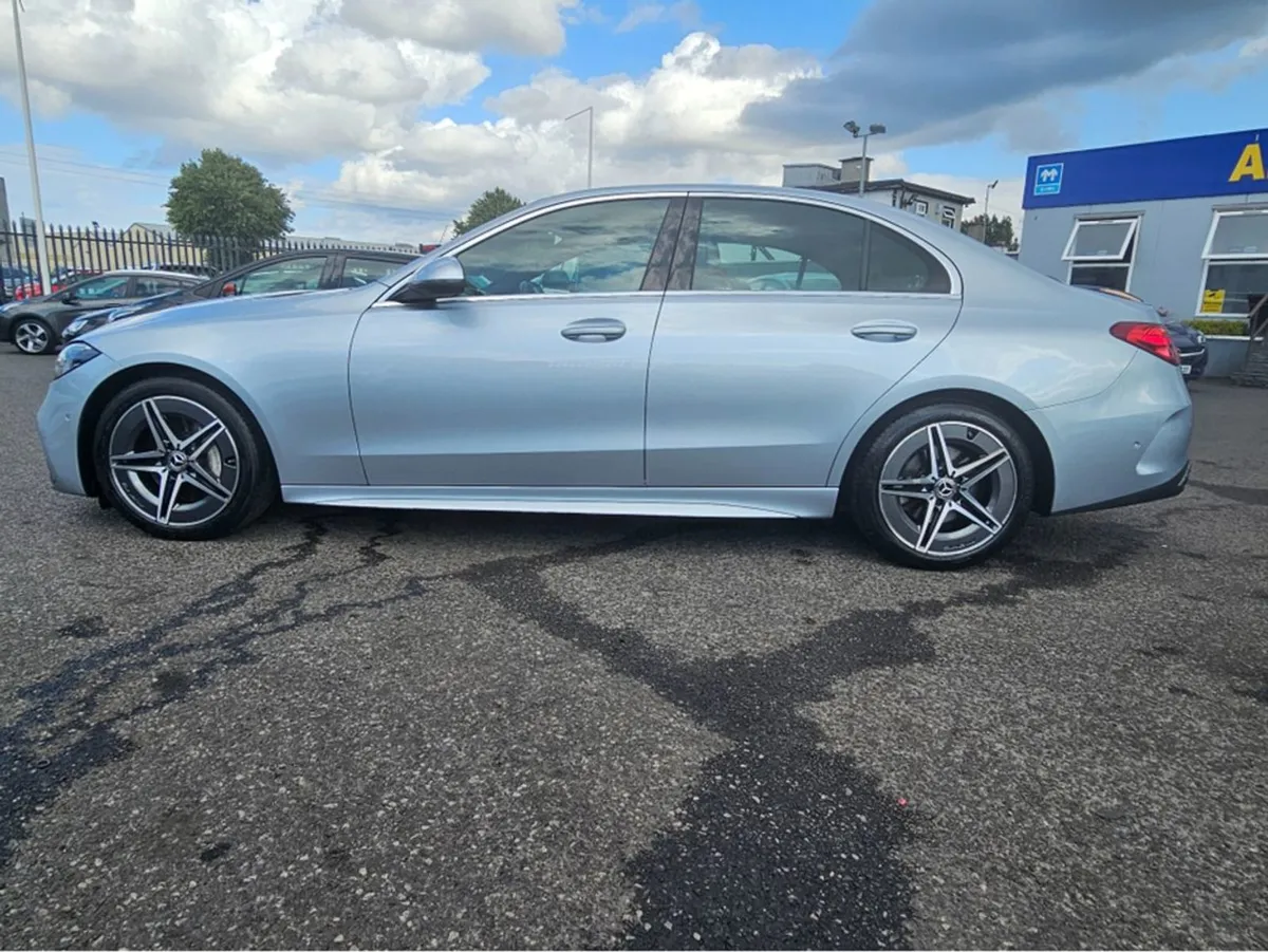 Mercedes-Benz C-Class C180 AMG Auto Stunning Iris - Image 4