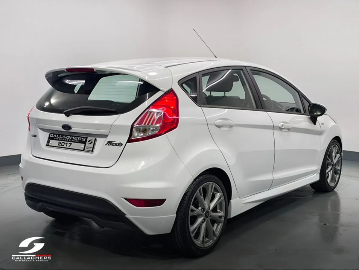 Ford Fiesta (171) St-line 1.0 Petrol 100PS - Image 4