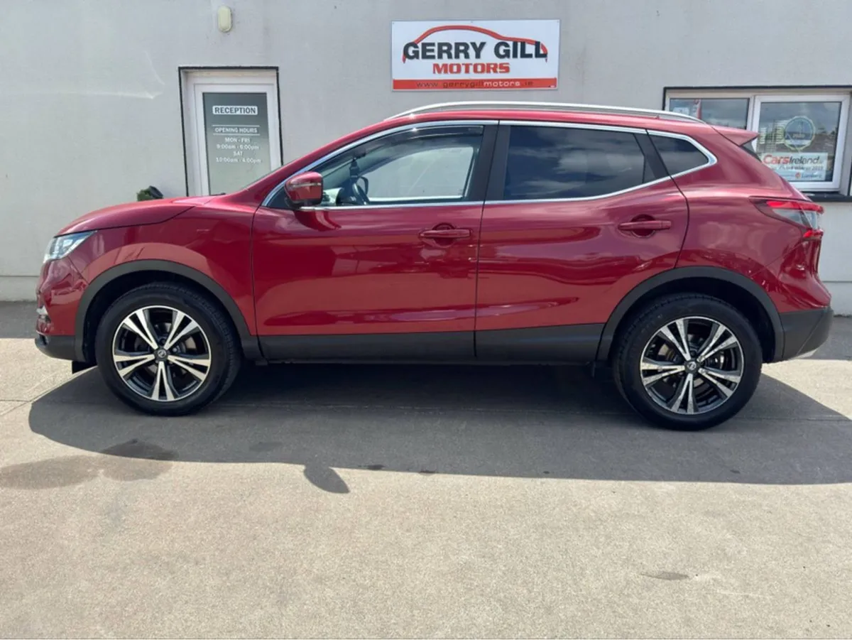 Nissan QASHQAI 1.5 DCI N-connecta 5DR 110PS - Image 4